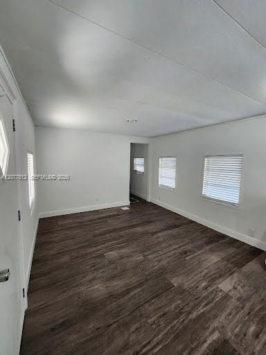 4222 Hibiscus Circle House Property Photo 9
