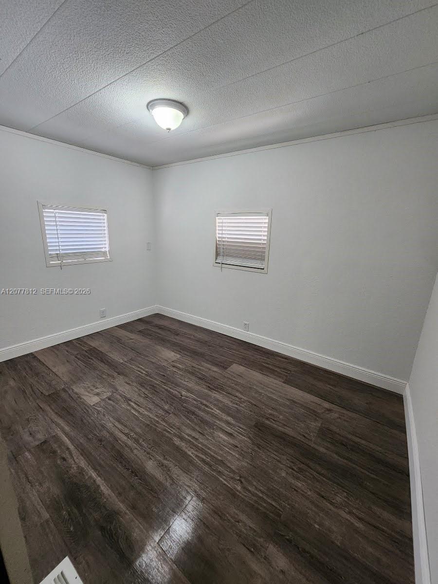 4222 Hibiscus Circle House Property Photo 12