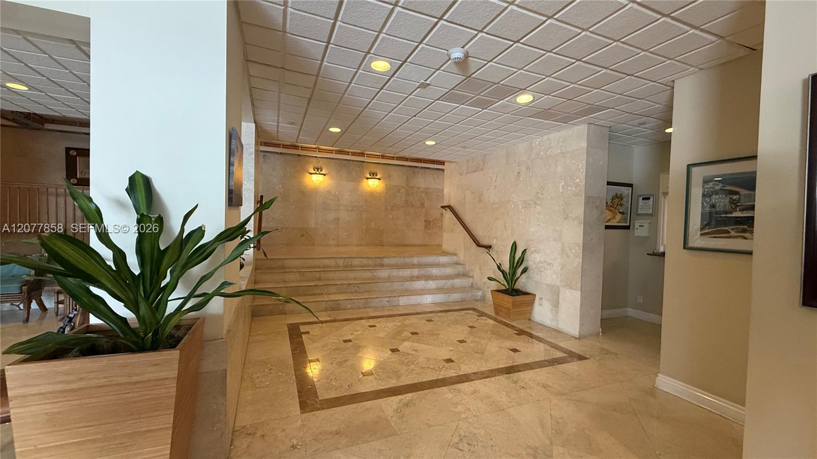 2100 S Ocean Drive 5b Property Photo 4