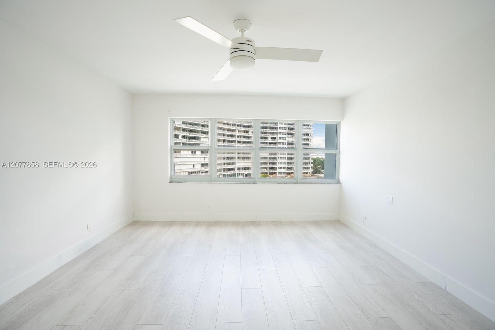 2100 S Ocean Drive 5b Property Photo 13