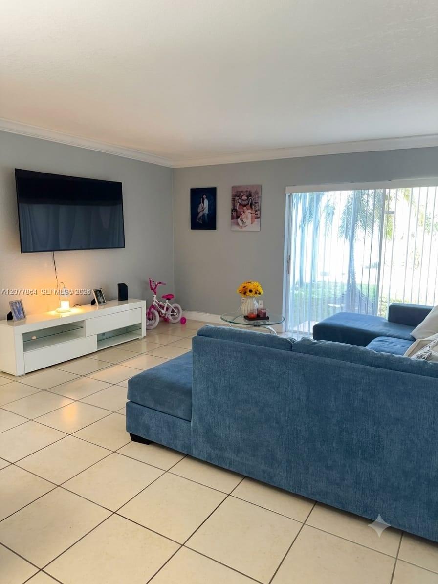 A12077864 Property Photo 13