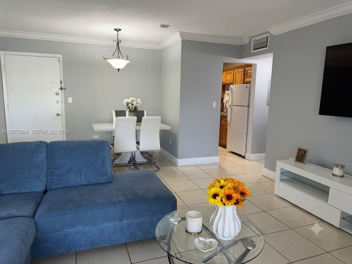 A12077864 Property Photo 15