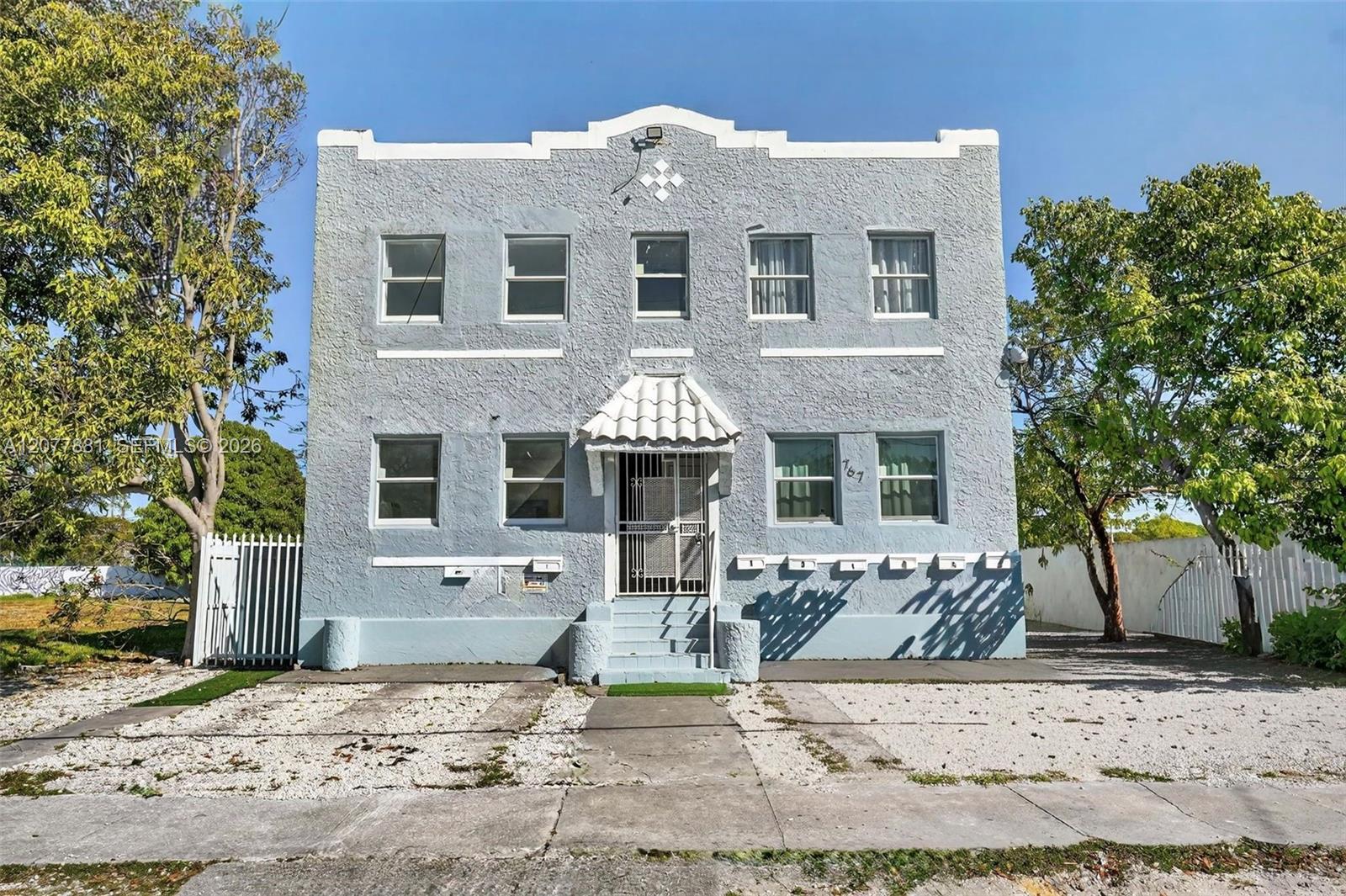 A12077881 Property Photo 2
