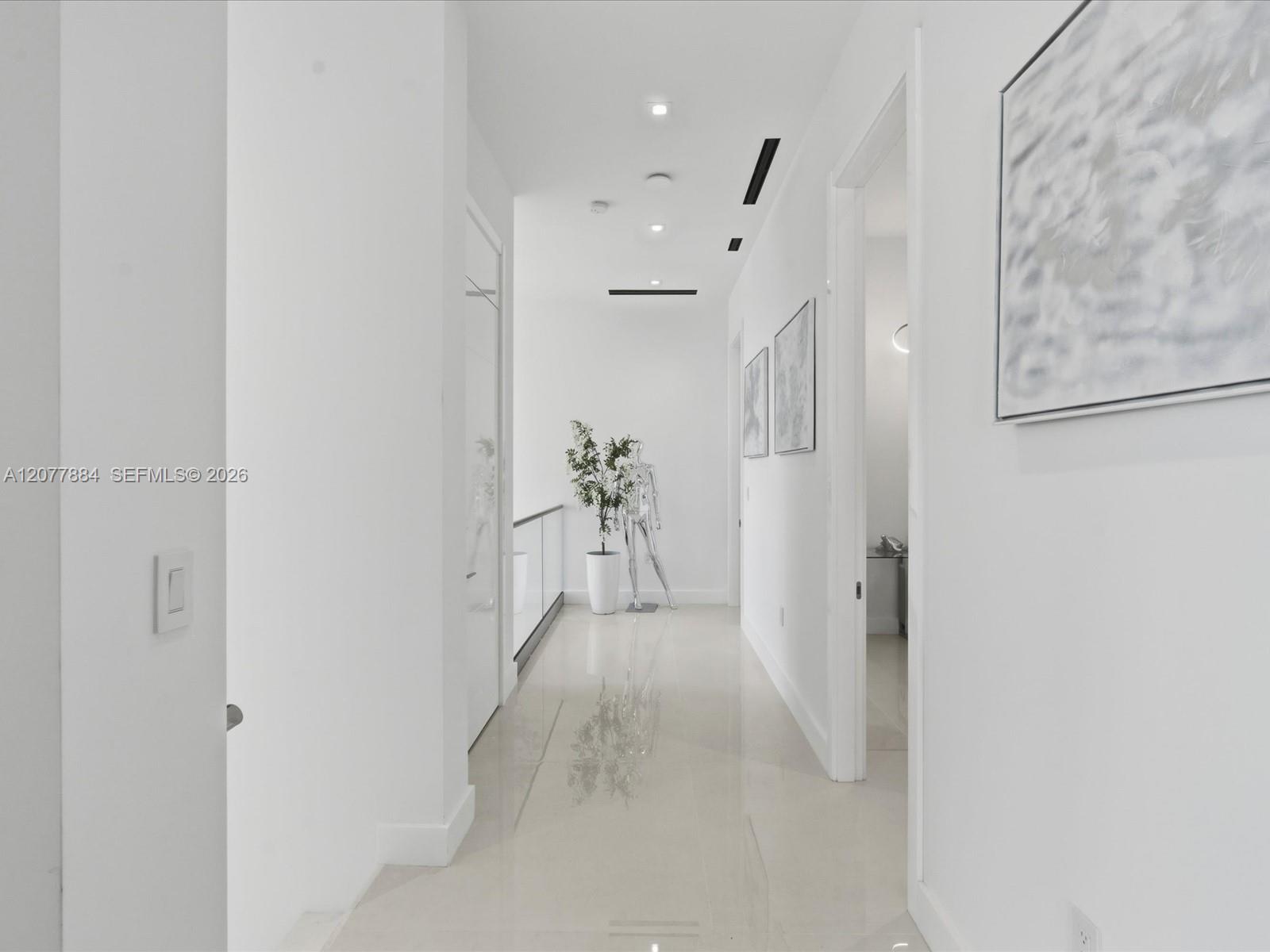 301 190th Street Property Photo 13