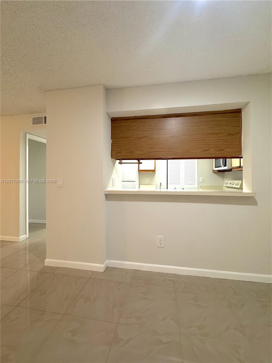 1265 Sw 46th Avenue 2201 Property Photo 10
