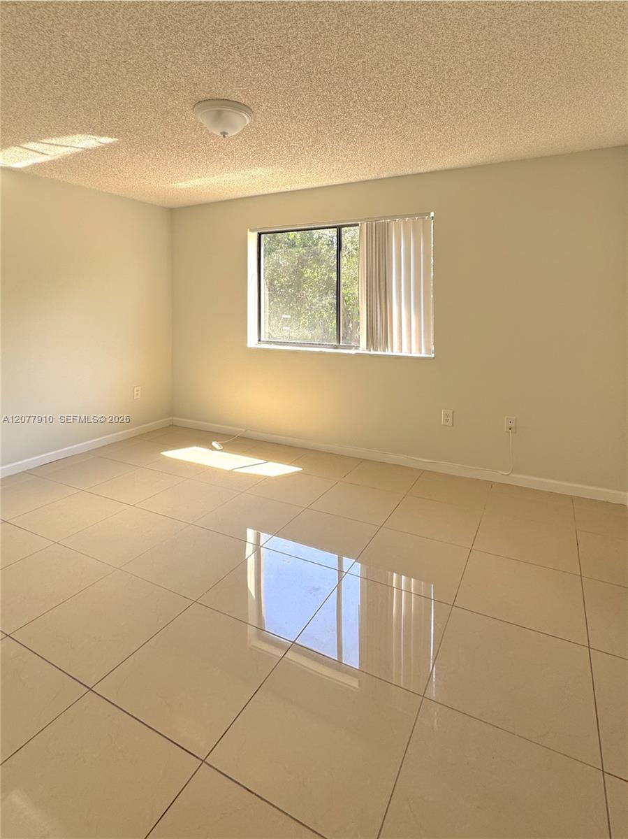 3280 Coral Lake Lane 3280 Property Photo 4