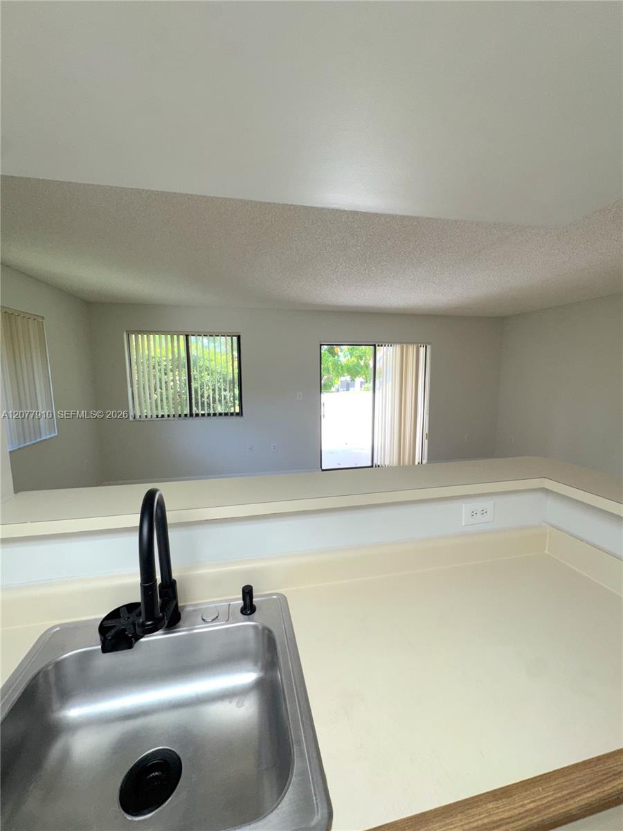 3280 Coral Lake Lane 3280 Property Photo 16