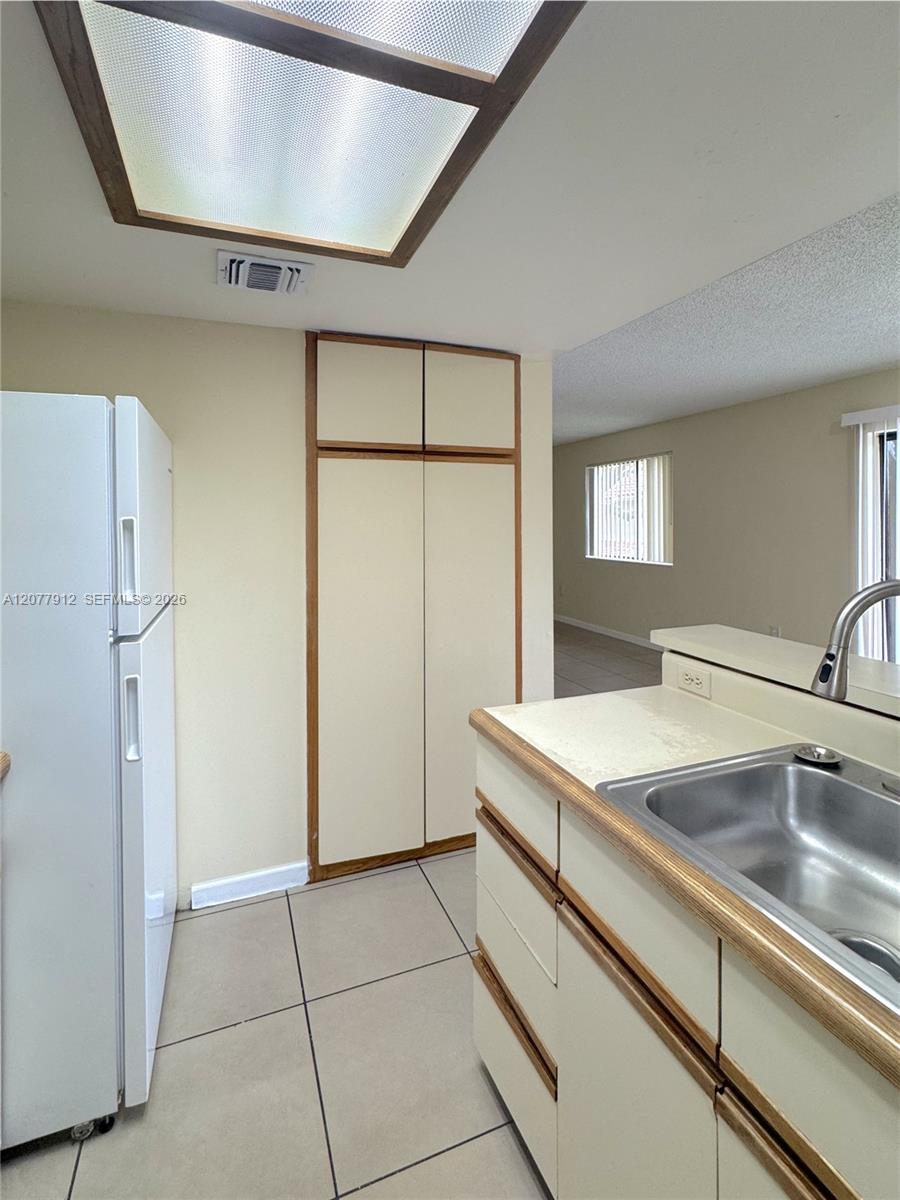3287 Coral Lake Drive 3287 Property Photo 8