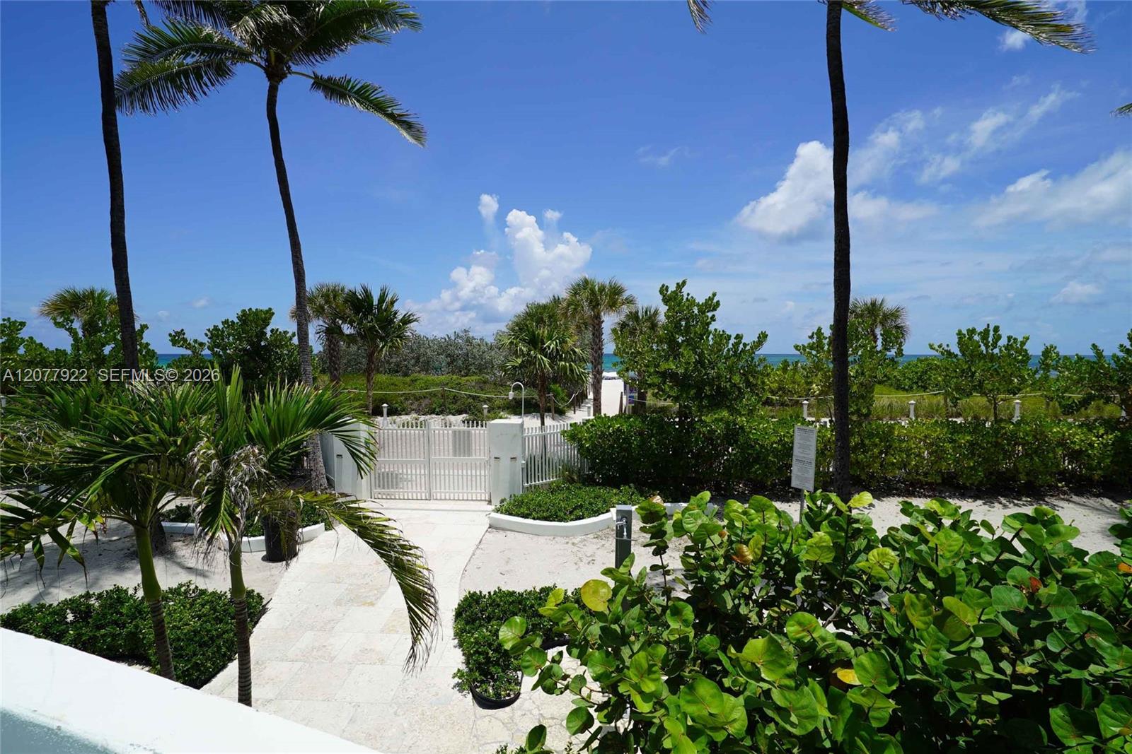 5161 Collins Avenue 1101 Property Photo 16