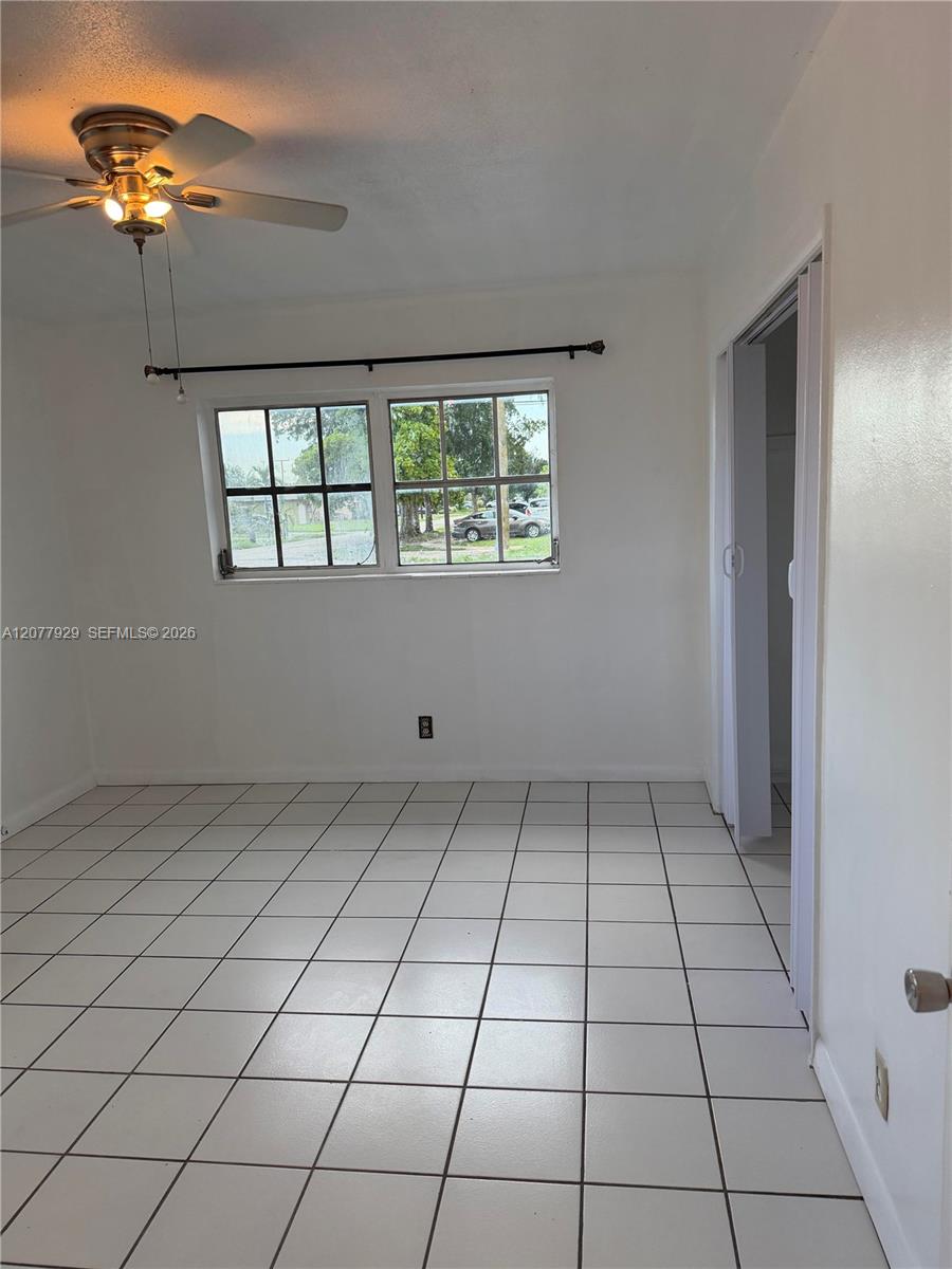 7811 Johnson Street 1e Property Photo 3
