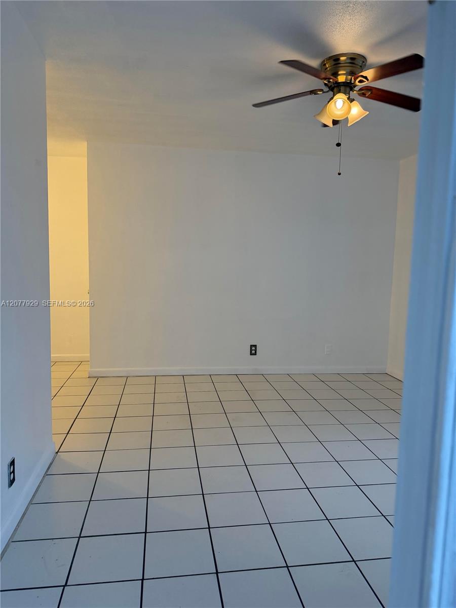 7811 Johnson Street 1e Property Photo 5