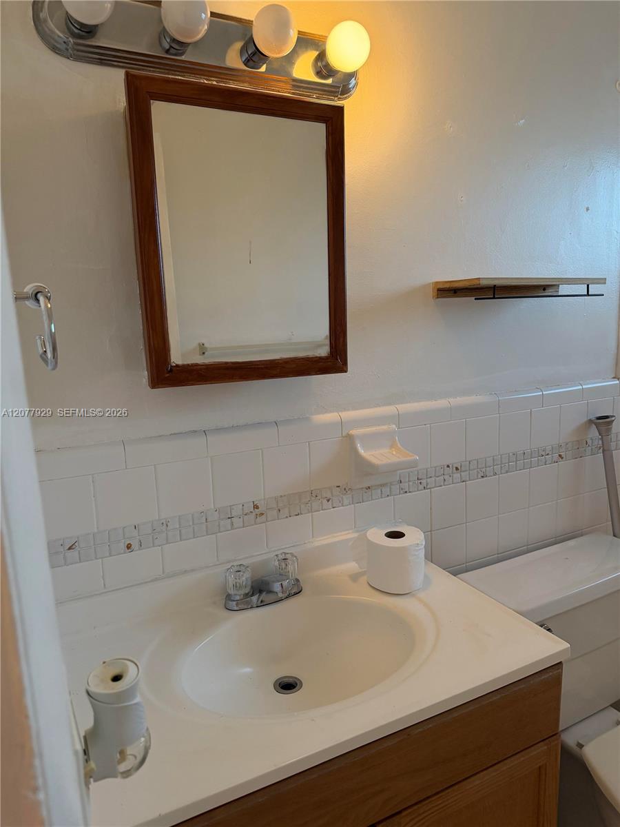 7811 Johnson Street 1e Property Photo 7