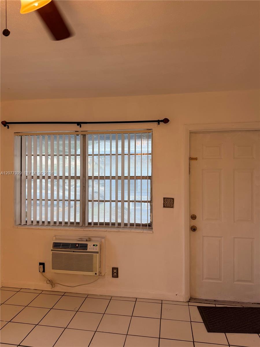 7811 Johnson Street 1e Property Photo 9