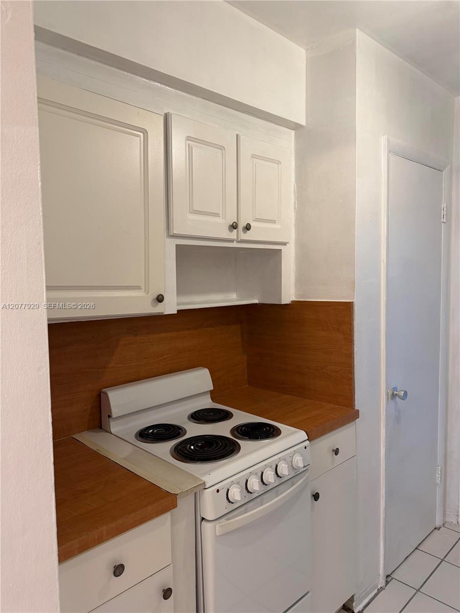 7811 Johnson Street 1e Property Photo 12