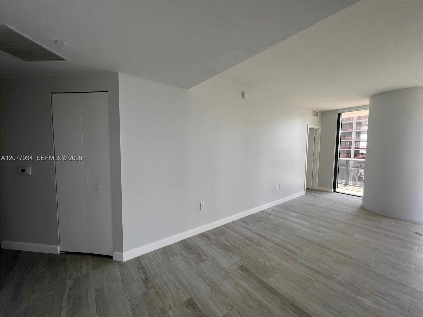 45 Sw 9th Street 3703 Property Photo 15