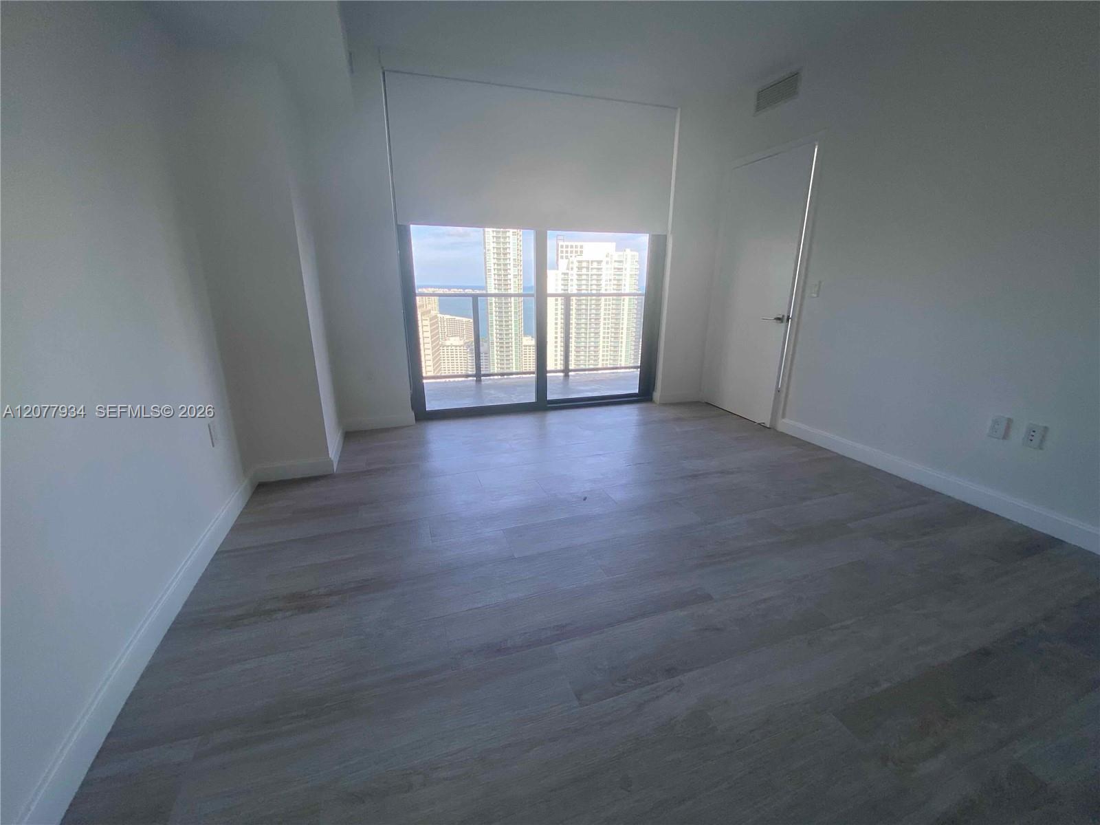 45 Sw 9th Street 3703 Property Photo 22
