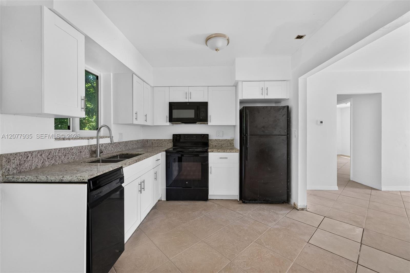 2209 Washington Street 2 Property Photo 13