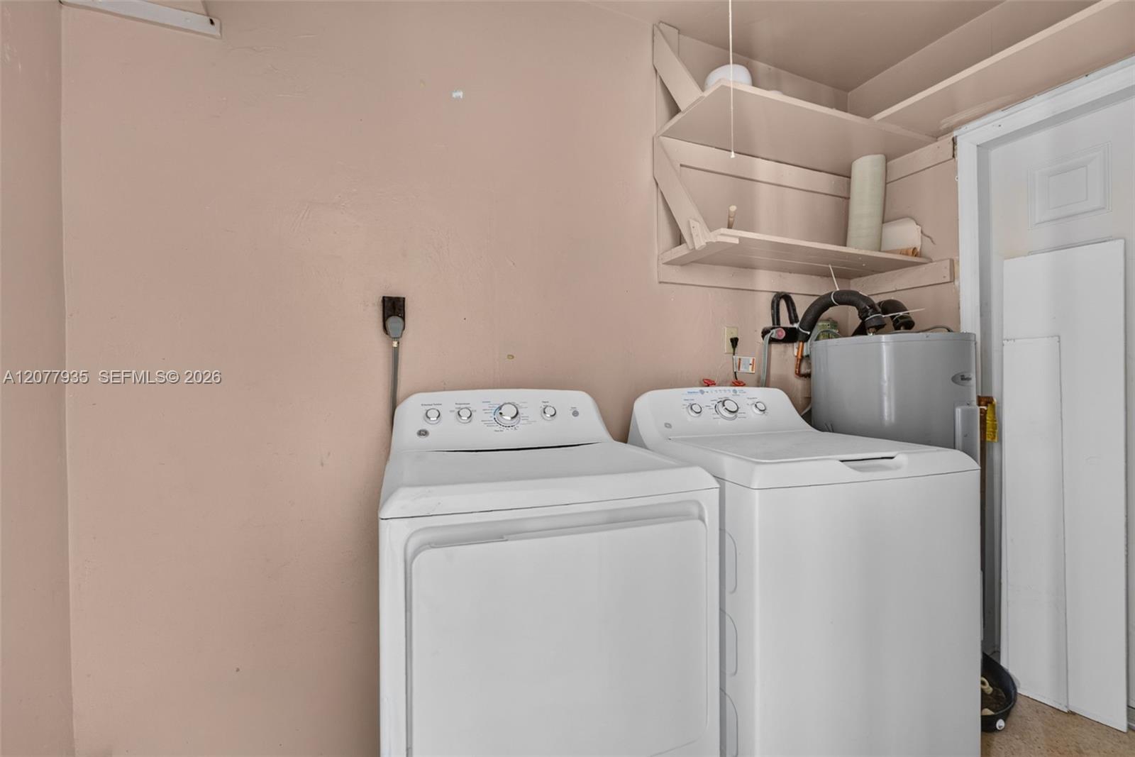 2209 Washington Street 2 Property Photo 15