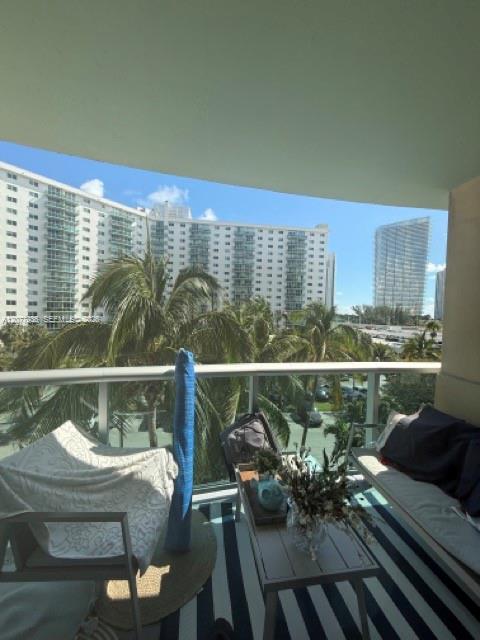 19390 Collins Avenue 510 Property Photo 22