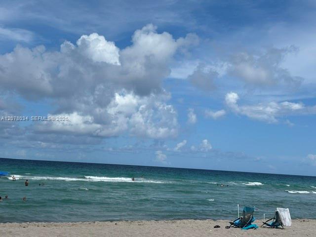 3725 S Ocean Drive 1427 Property Photo 1