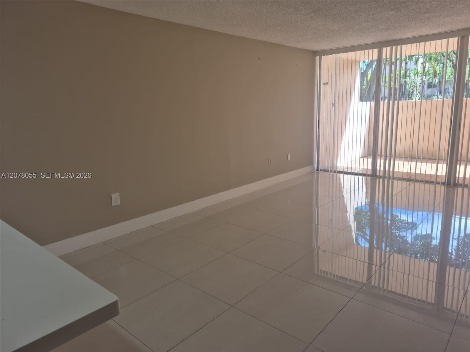 10625 Sw 112th Avenue 106 Property Photo 5