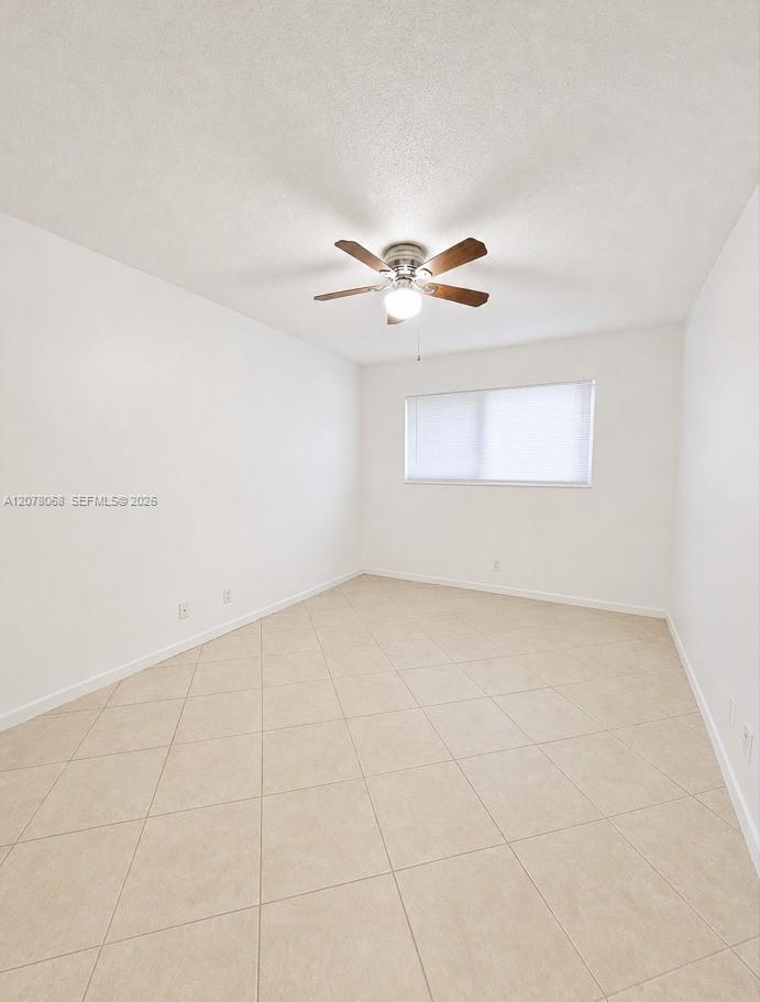 1231 Ne 23rd Avenue 3 Property Photo 5