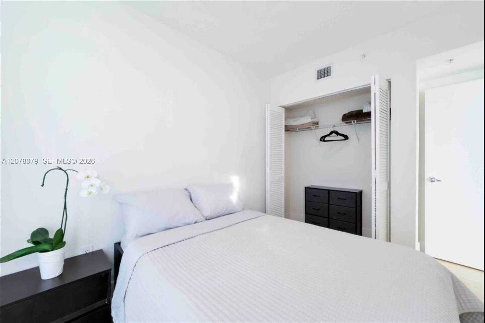 41 Se 5th Street 408 Property Photo 6