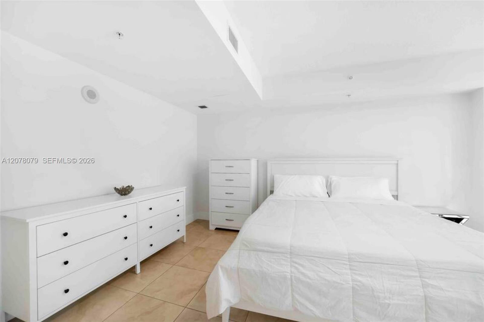41 Se 5th Street 408 Property Photo 11