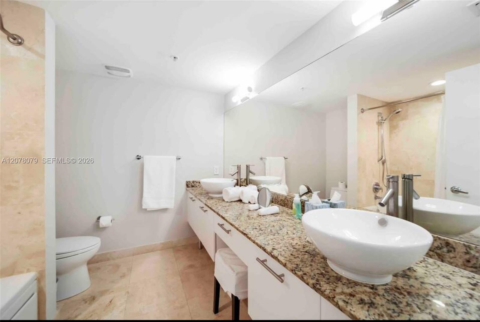 41 Se 5th Street 408 Property Photo 16
