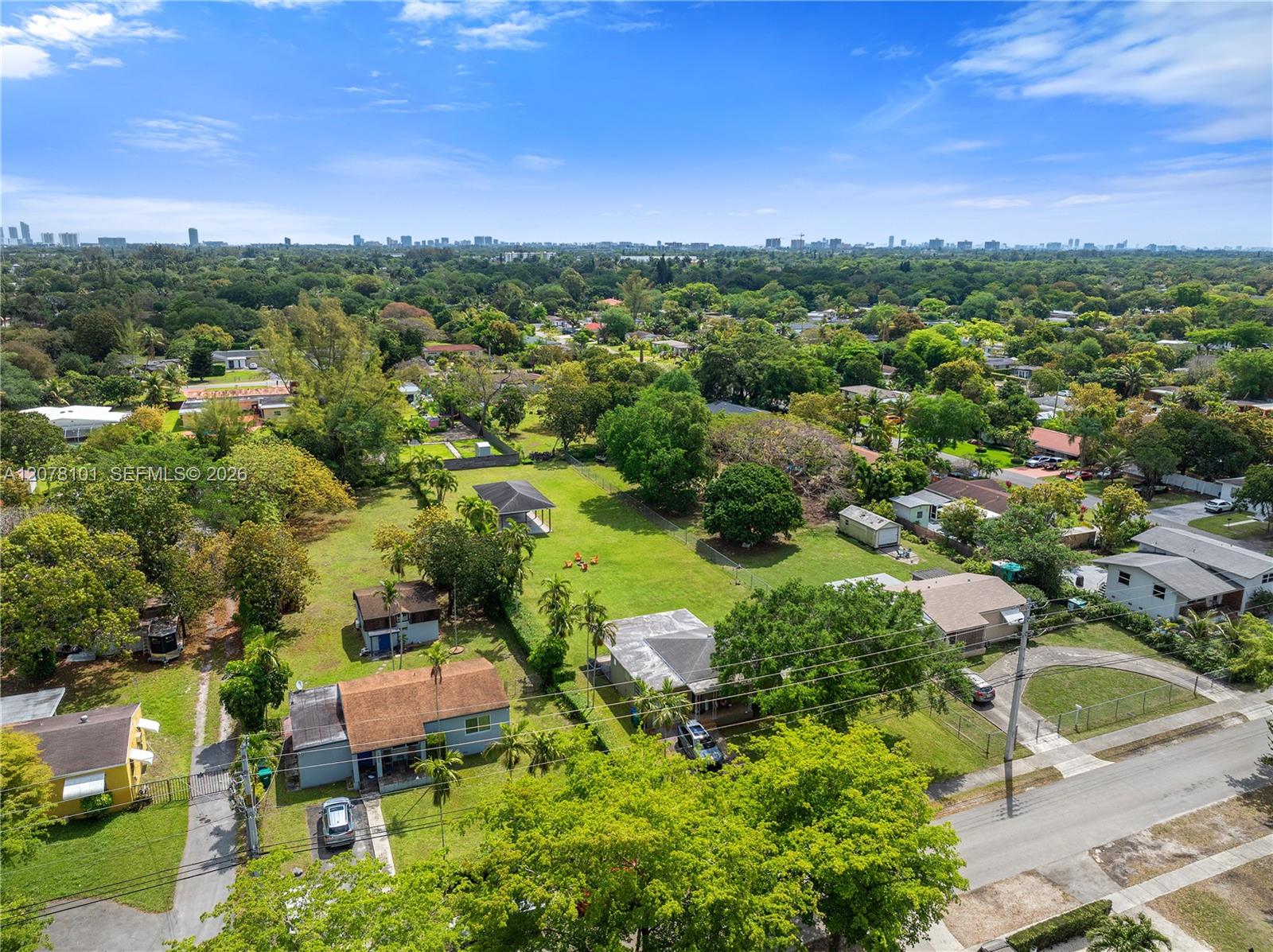 14031 Nw 5th Avenue Property Photo 9