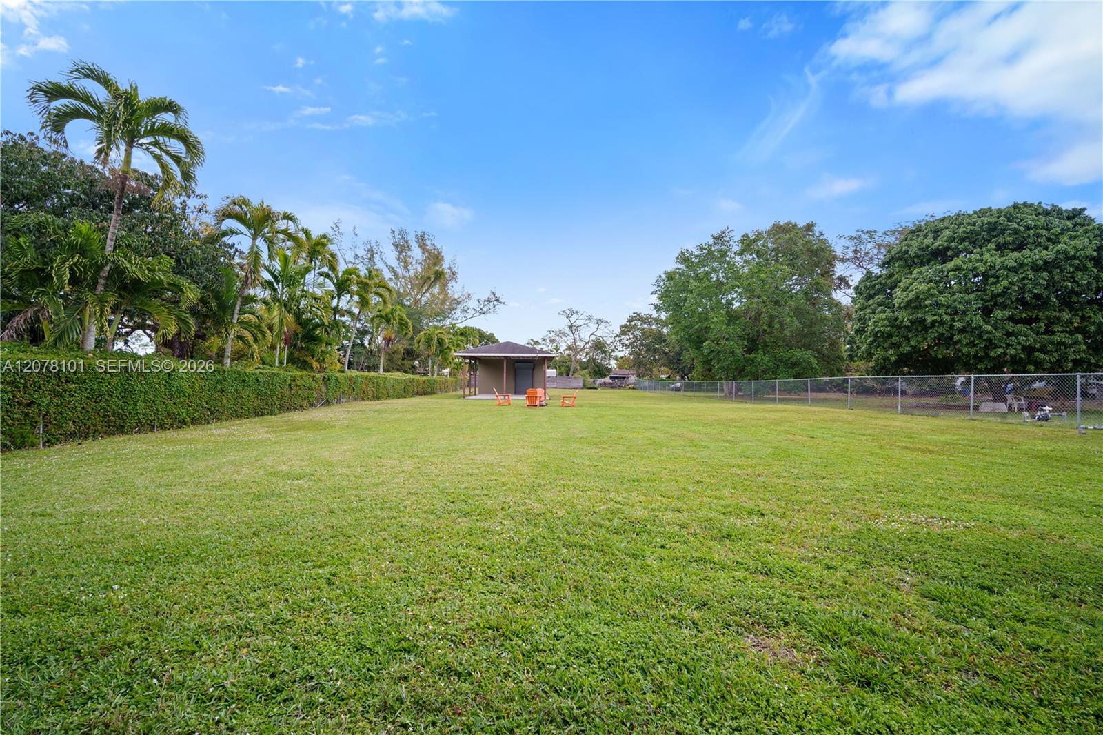 14031 Nw 5th Avenue Property Photo 10