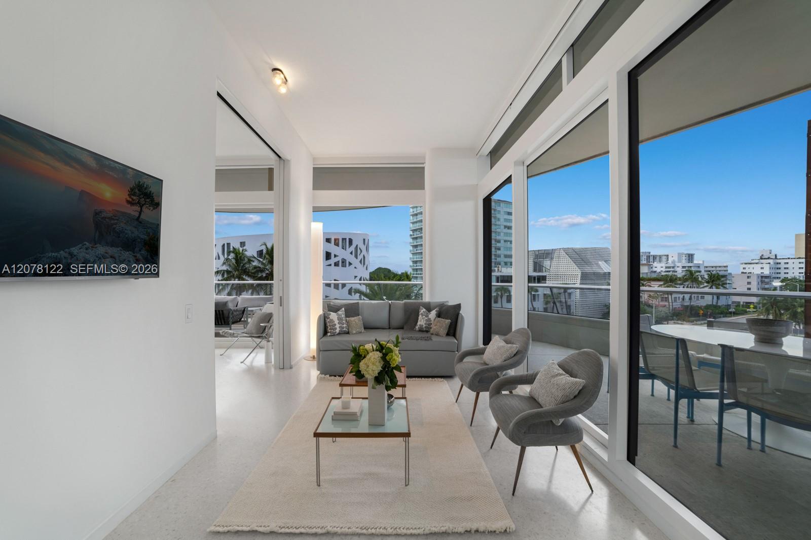 3315 Collins Avenue 4c Property Photo 8