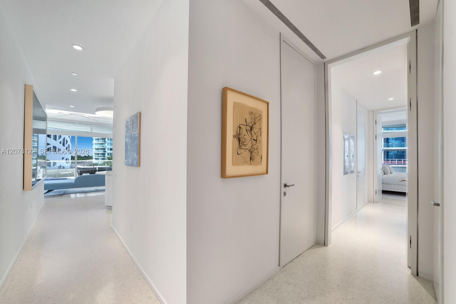 3315 Collins Avenue 4c Property Photo 9