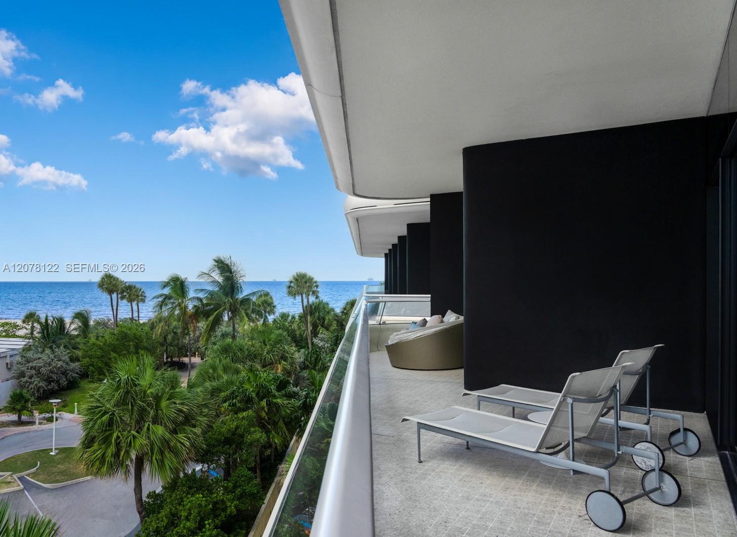 3315 Collins Avenue 4c Property Photo 17