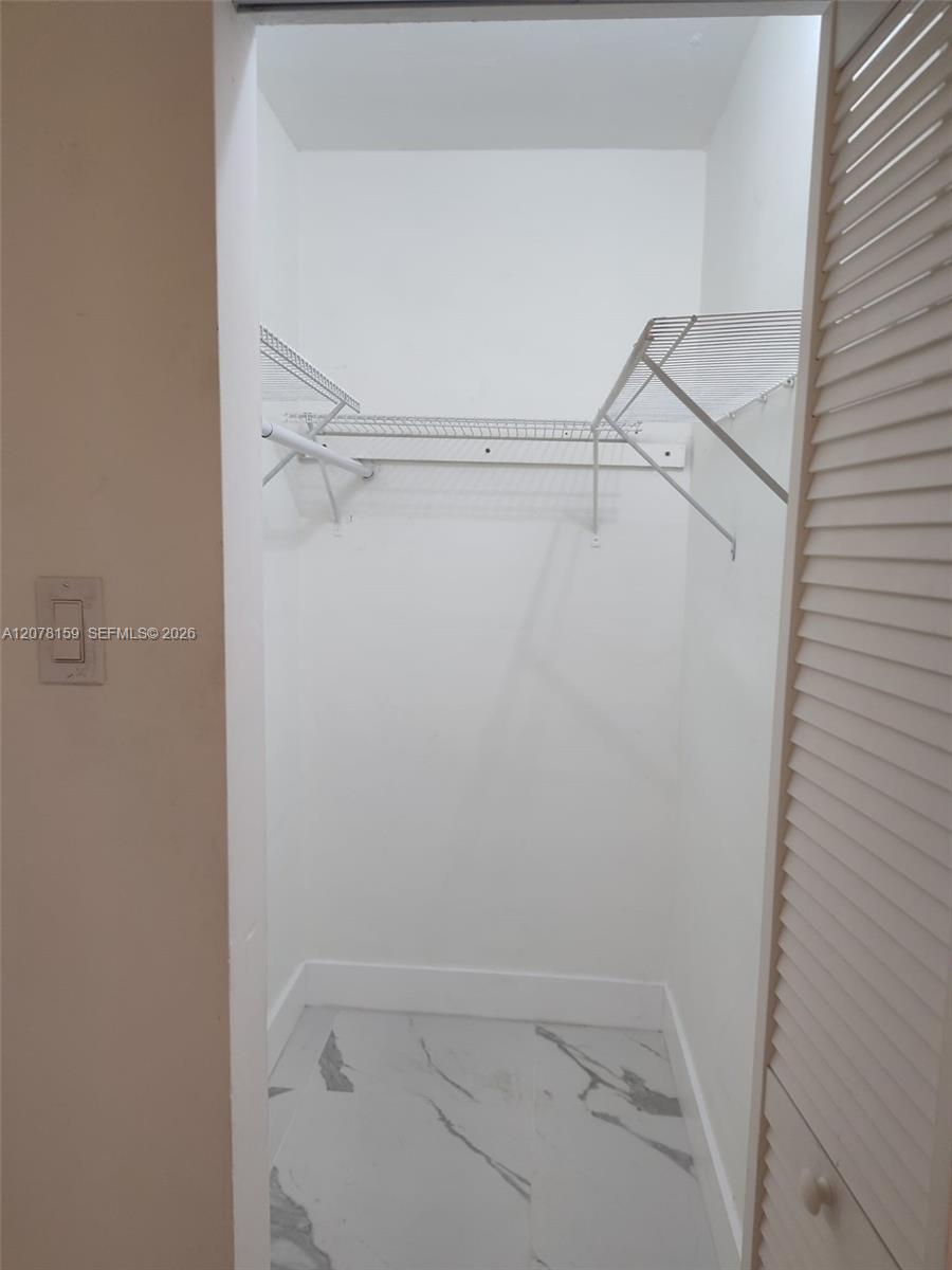 655 Eldron Drive 31 Property Photo 14