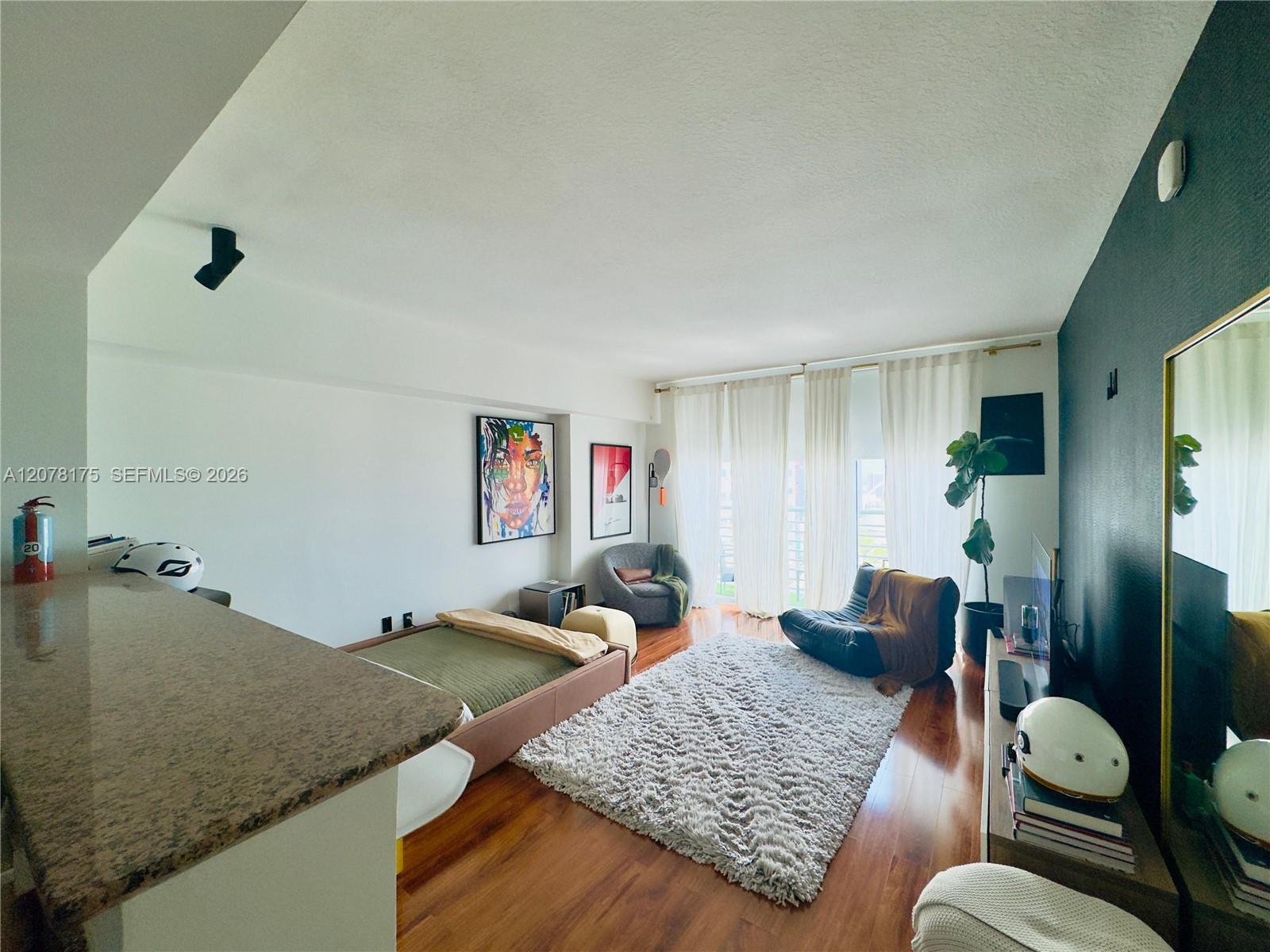 325 S Biscayne Boulevard 4220 Property Photo 18
