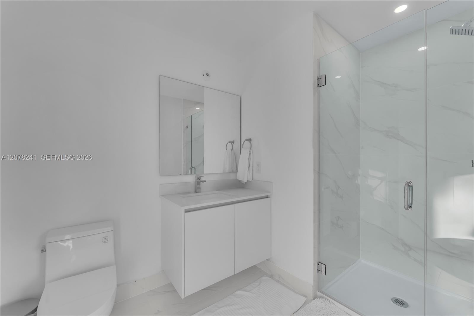 700 Ne 24th Street 1405 Property Photo 12