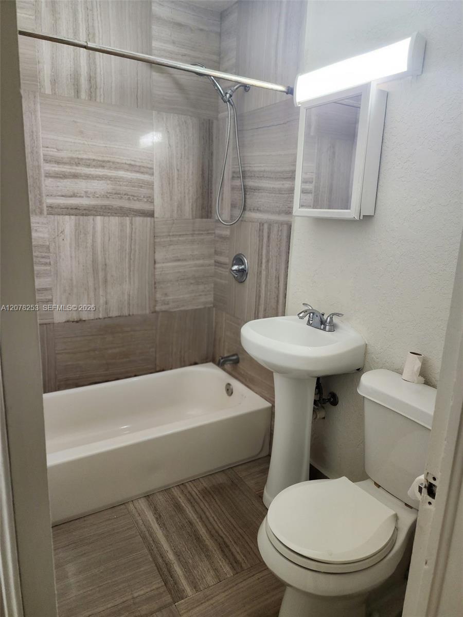 120 Nw 18th Avenue Property Photo 28