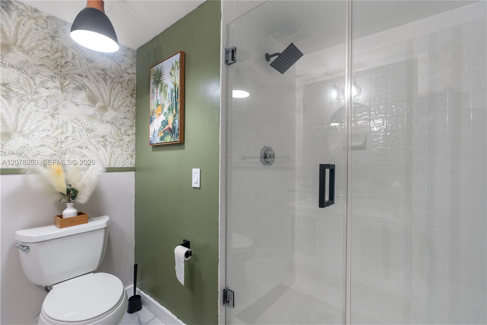 1000 W Island Boulevard 2803 Property Photo 13