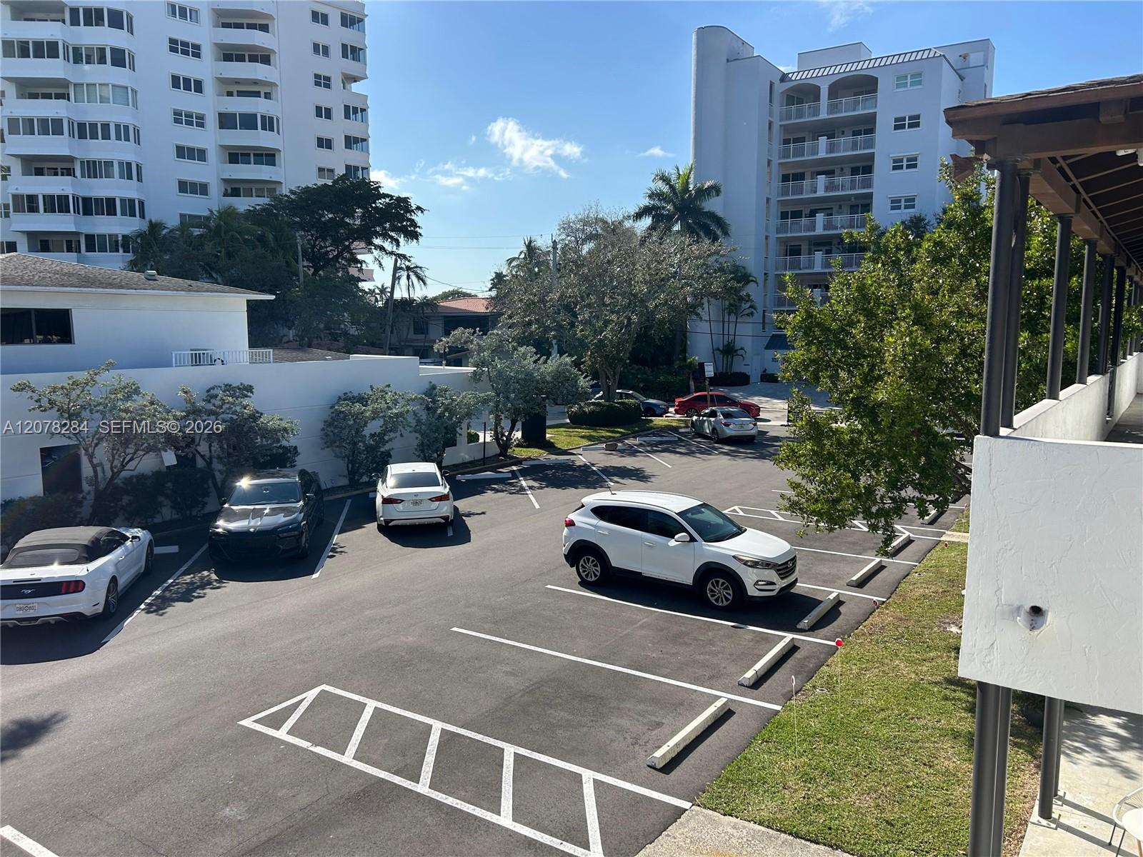 300 Sunset Drive 2 Property Photo 1