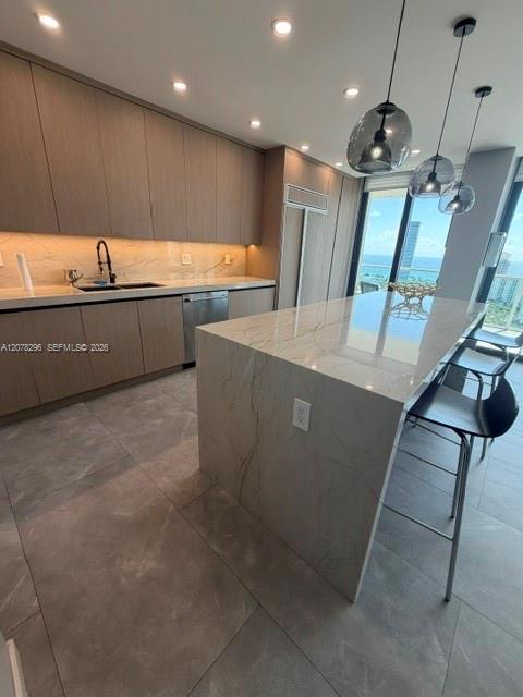 19500 Turnberry Way 25f Property Photo 9