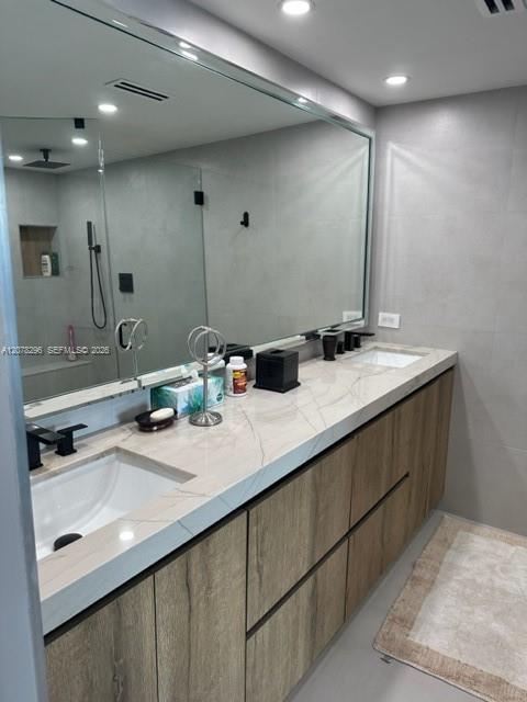 19500 Turnberry Way 25f Property Photo 19