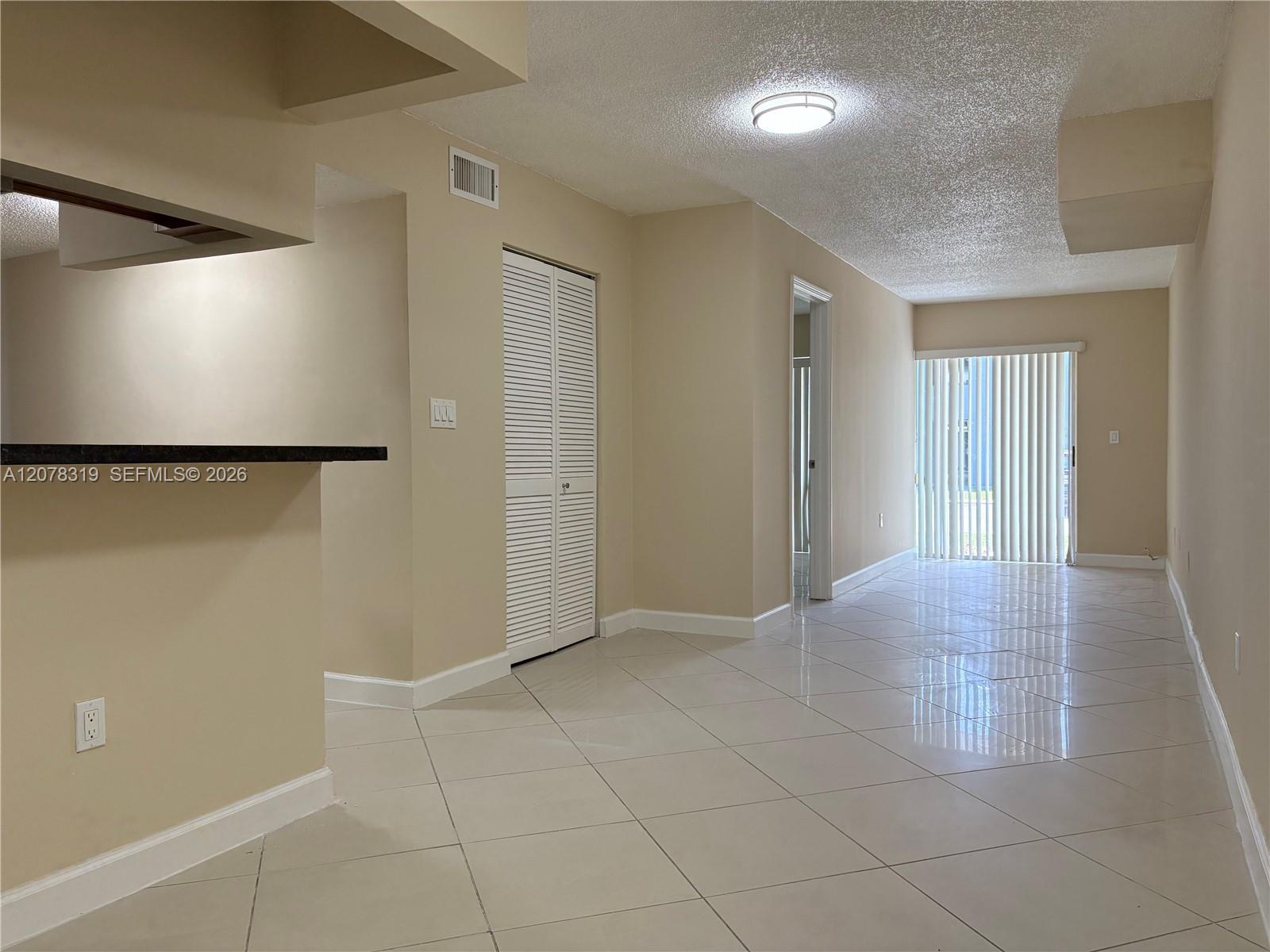 A12078319 Property Photo 4