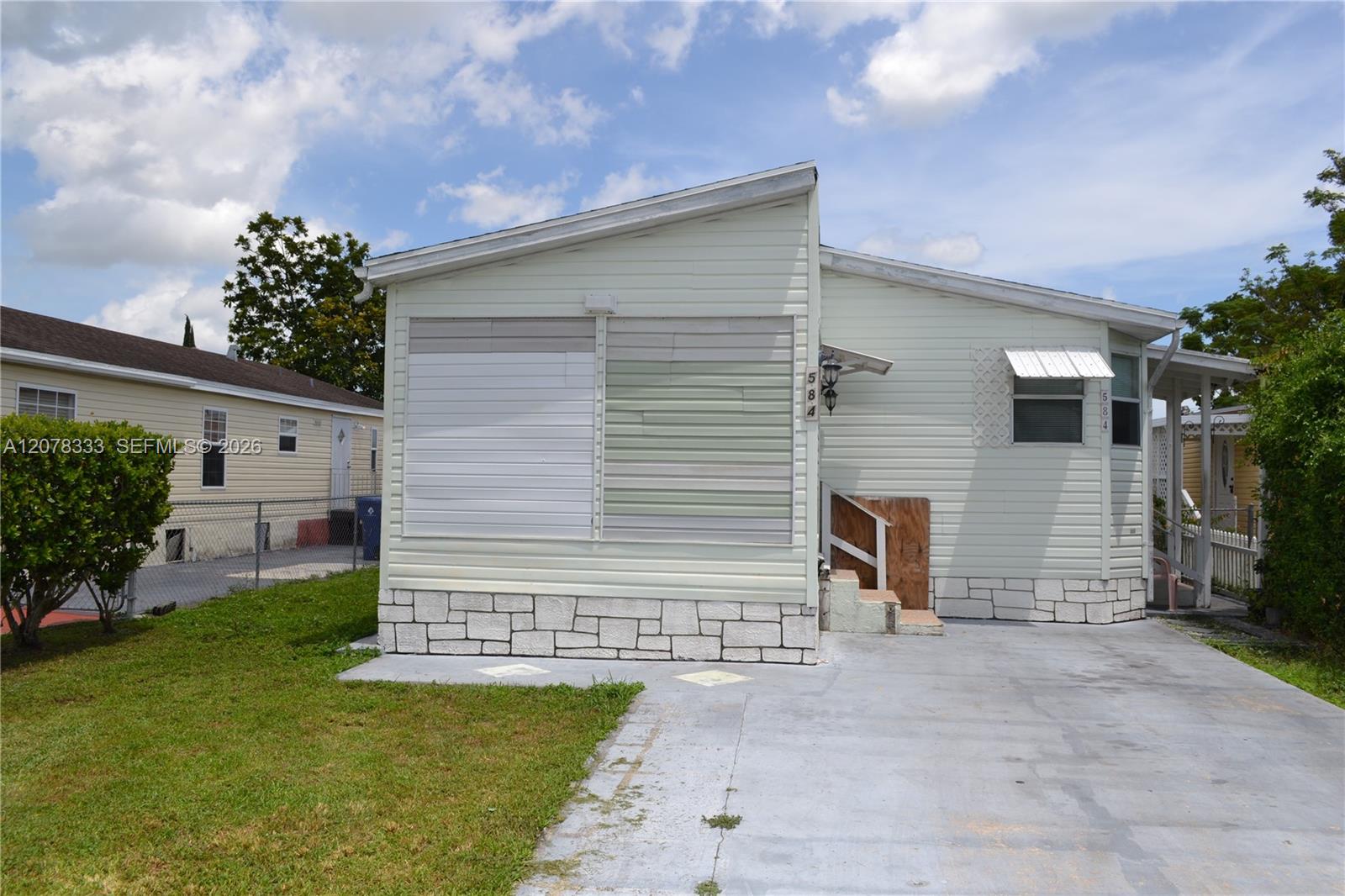 19800 Sw 180 Avenue 584 Property Photo 1