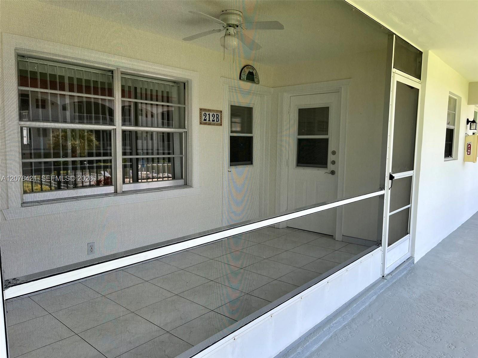 581 Blue Heron Drive 212-b Property Photo 5