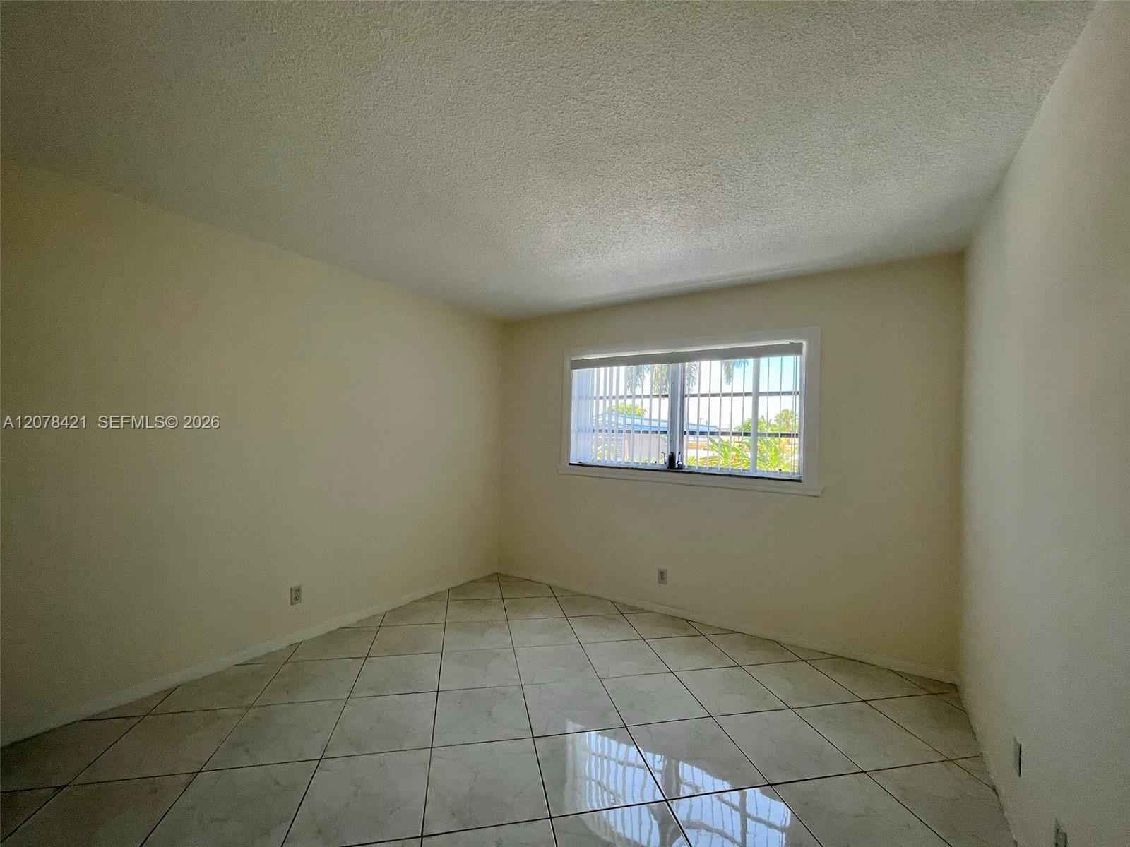 581 Blue Heron Drive 212-b Property Photo 21