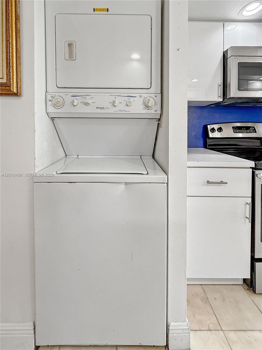1925 Brickell Avenue 1501d Property Photo 7