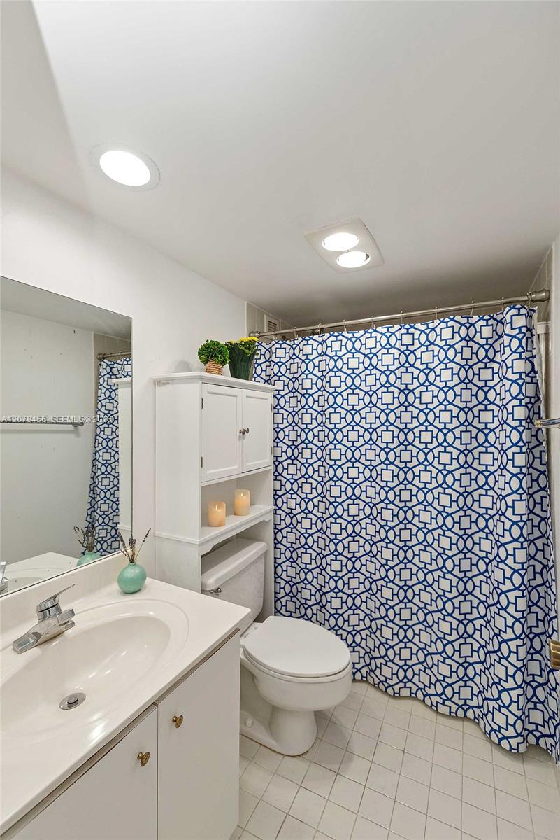 1925 Brickell Avenue 1501d Property Photo 14