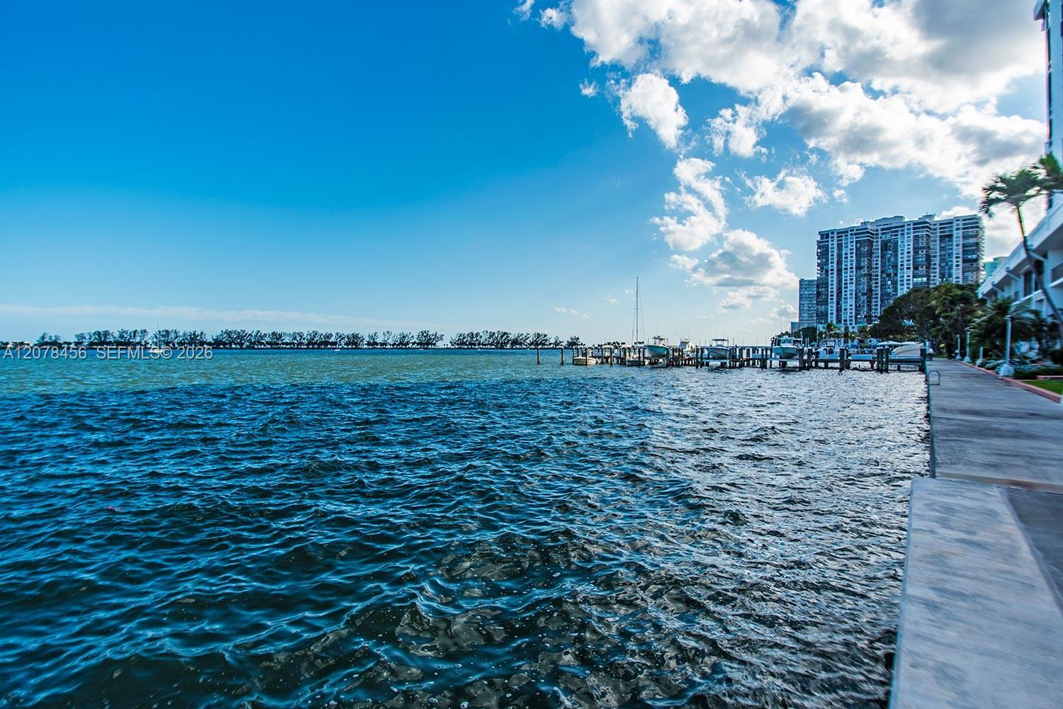 1925 Brickell Avenue 1501d Property Photo 28