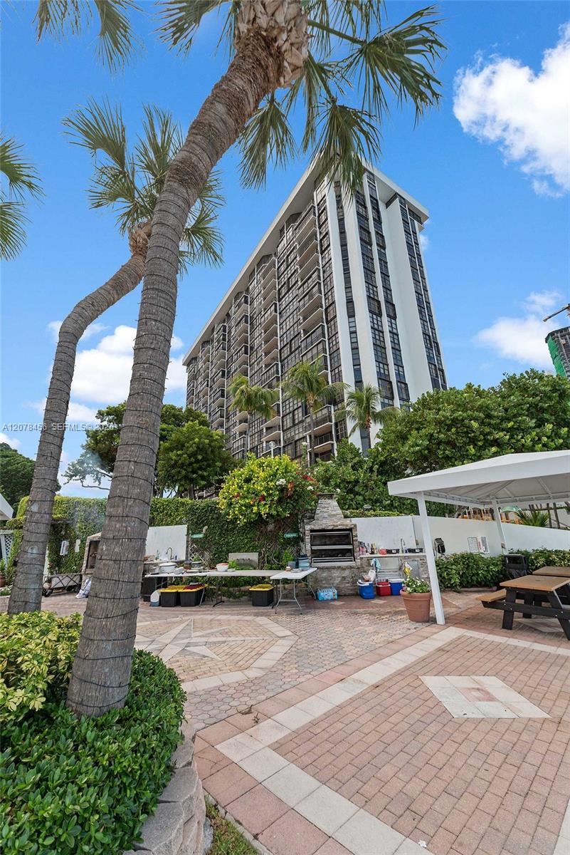 1925 Brickell Avenue 1501d Property Photo 34